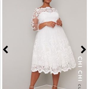 Chi Chi London Gold Gown Size 26